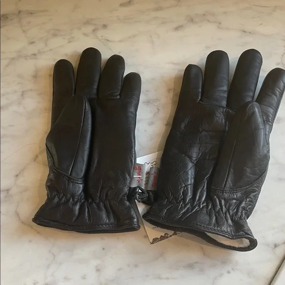 give’r Lined Black Leather Gloves NWT size S - Picture 2 of 4